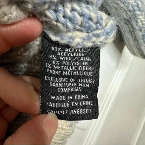 Le  Chateau Cowl Neck Cable Knit Sweater White/Blue/Grey Size Medium - Picture 9 of 16